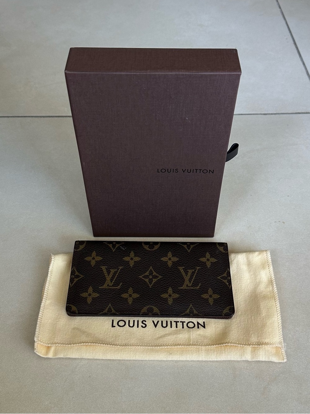 Louis Vuitton Monogram Checkbook